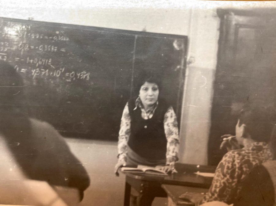 Karapetyan teaching in her hometown of Baku, Azerbaijan.